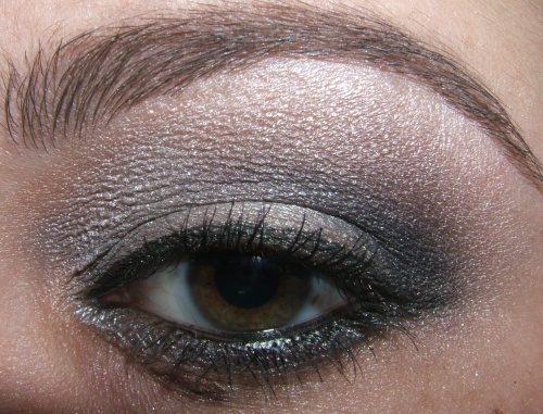 smokey-silver-look-for-ruth-11