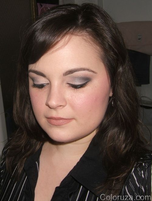 another-smokey-look-with-matte-lips-12