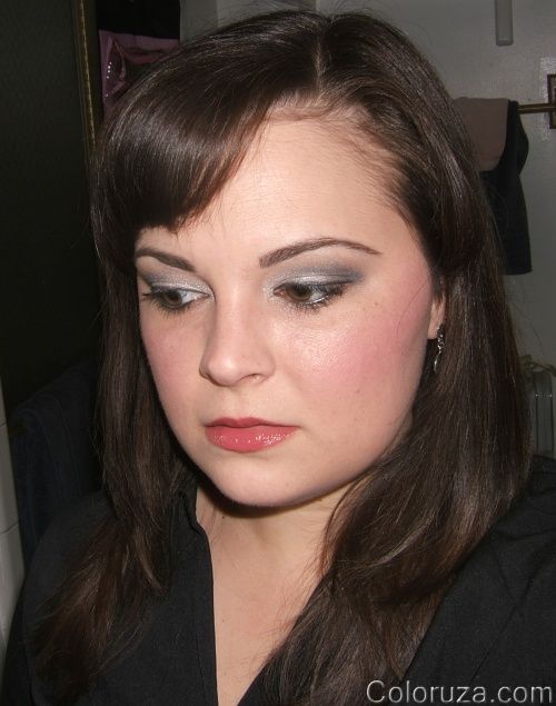 sophisticated-silvers-look-13