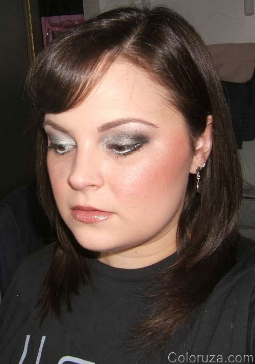 silver-on-black-look-17