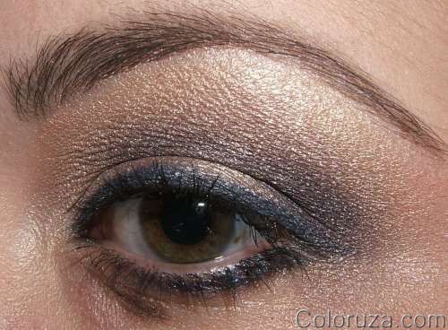 stila-pastel-navy-blue-look