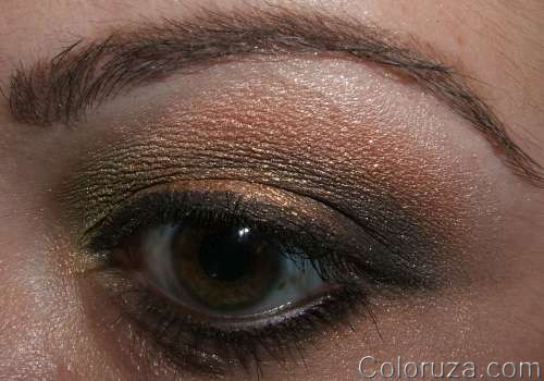 Notoriety with some Glitz Look (2)