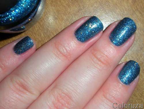 OPI Absolutely Alice (11)